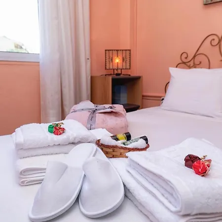 Spirelas House Private Parking 15min From Town *