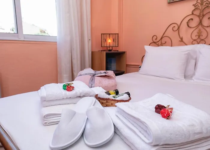 Spirelas House Private Parking 15min From Town *