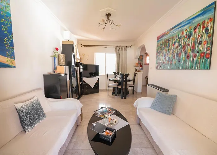 Spirelas House Private Parking 15min From Town Apartamento Corfu (city)