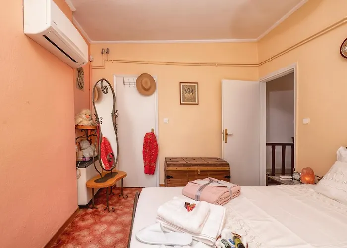 Spirelas House Private Parking 15min From Town Apartment *