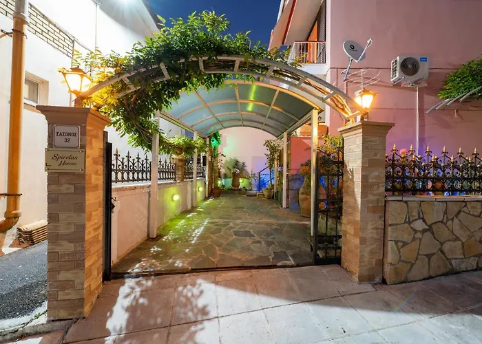 Spirelas House Private Parking 15min From Town Corfu (city)