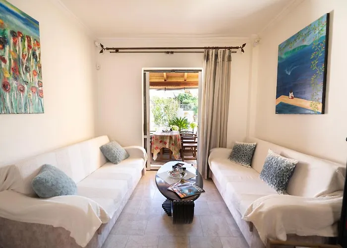 Spirelas House Private Parking 15min From Town Apartment