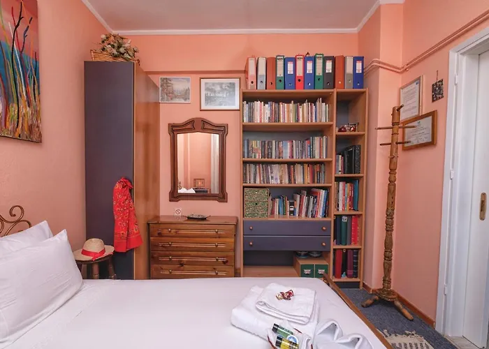 Spirelas House Private Parking 15min From Town Apartment
